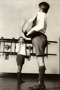 Fasizmus, vívóleckék alkotó: Unknown photographer